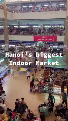 Dong Xuan Market Hanoi  #dongxuanmarket #dongxuan #hanoi #hanoiwander #hanoioldquarter #hanoitravel #vietnam #vietnamtravel #vietnamwhynot #hanoifood 