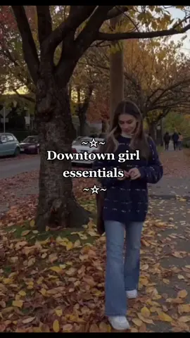 #downtown #downtowngirl #downtownaesthetic #downtowngirlessentials #aesthetic #fallvibes #atumn #atumnvibes🍁 #coquette #gilmoregirls #rorygilmore #rorygilmoresweater #outfits #outfitinspo 