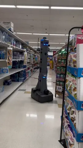 That noise? #stopandshop #robot #ow 