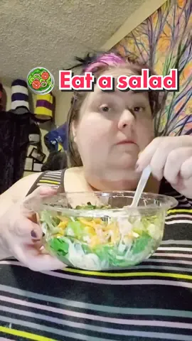 I love a good salad @#eatasalad #biggirl #fat #salad #biteme #fyp #stalker #hatterhouse #eating 