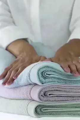 Duas sensações na mesma toalha! De um lado, a maciez e o volume acentuado da Tecnologia Air Cotton, do outro, a suavidade já conhecida das toalhas Buddemeyer. O modelo Dual Air é sofisticado e clean na medida certa.   🛍️ Lojas i9 | Moda e Casa @lojasi9bj  💰 Aceitamos todas as formas de pagamento: 💵Dinheiro 💳Cartões de débito e crédito 🔹️Pix 📲QR Code  📍 Bom Jardim, Centro - Rua das Sombrinhas  ⏰ Aberto todos os dias, de 8:30 às 20h  📲 WhatsApp 22 98119-2878  #lojasi9 #i9 #bellajanela #cortinasdetecido  #modainfantil #cortinas  #calcados #bomjardim #cordeiro #novafriburgolingerie 