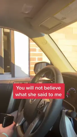 Awkward moments through the drive thru… #awkwardmomentsinpublic #candycrush10 #millenialsbelike #momentslikethis #sisterandbrother #siblingsbelike 