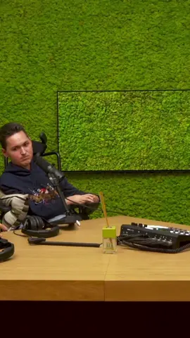 Cosa ne pensate? #muschioselvaggiopodcast #podcastitalia #emanuel 