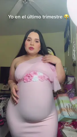 Ya falta poquito 😭🥹#fyp #foryoupage #gordibuena #lachalateca #elsalvador #latina #curvy #salvy #salvadoreña🇸🇻 #parati #maternidad #bbygirlll🦋 #pregnant 