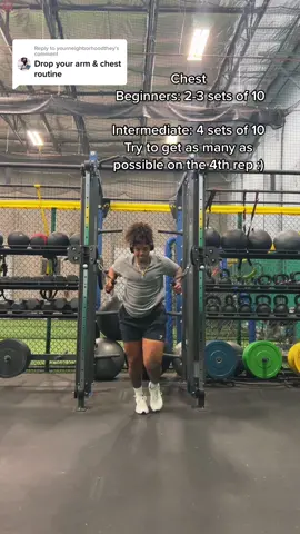 Replying to @yourneighborhoodthey what I’ve been doing lately :) hope this helps 🫶🏽 #masc #nonbinary #chestworkout #fyp #lgbt #workout #trans 