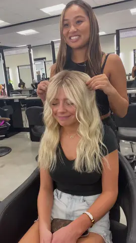 Suprise blondie!!! Love these girls reaction to their hair🤍🤍🤍 Dont mind my face looking like that in all them #cosmotologystudent #blondiegoals ##hairtok #hair #blonde #bronde #teasylight #hairvids #hairideas #fyp #blowthisup #blondehair #hairtransformation #blondehair #florida #sarasota #siestakeys #floridahair #beachhair 