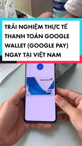 Trải nghiệm thực tế Google Wallet (Google Pay) tại Việt Nam, tốc độ thanh toán cực kì nhanh, như tốc độ ánh sáng (mình nói hơi quá), có thể dùng thẻ Phi Vật Lí của Vietcombank thêm vào dùng như thẻ vật lí, mình cũng thêm thẻ cứng của TPBank vào thanh toán rất ổn, máy POS Contactless ở Việt Nam phổ biến lắm rồi nên đừng lo lắng nữa nhé các bạn, cơ sở hạ tầng không đủ thì Google Pay hỗ trợ làm gì, thẻ ngân hàng phát hành mới đều bắt buộc là Contactless tức là thẻ chạm và đó cũng là nguyên lí hoạt động của Apple Pay, Google Pay, Samsung Pay, sử dụng NFC để thanh toán #louislonghoang #thanhcongnghe #LearnOnTikTok #education #novagr #googlewallet #googlepay #vietcombank #tpbank #thanhtoankhongtiepxuc 