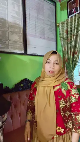 Sembari menunggu hujan redah🤪😛