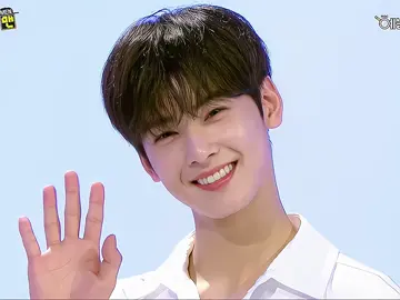 Cha Eun Woo sinh ngày 30 tháng 3 năm 1997, Lee Dong Min còn được biết đến với nghệ danh Cha Eun Woo, là một nam ca sĩ, người mẫu và diễn viên người Hàn Quốc. anh là thành viên của nhóm nhạc nam Astro do Fantagio thành lập và quản lý. #ChaEunWoo #xuhuong 