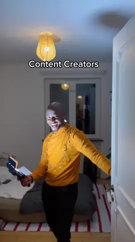 That electric bill is gonna be @Snoop Dogg  high this season 😄     #contentcreator   #justforlaughs   #antihero  #taylorswift #tiktoksverige   📃 Claes  📹 @Bahre Srebrenica 