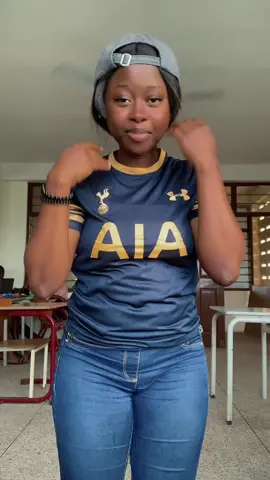 I did your dance at the end @osei_felicia come and buy me the tinzzzz I want o😂😂💃@Mr.Drew #2shotschallenge 