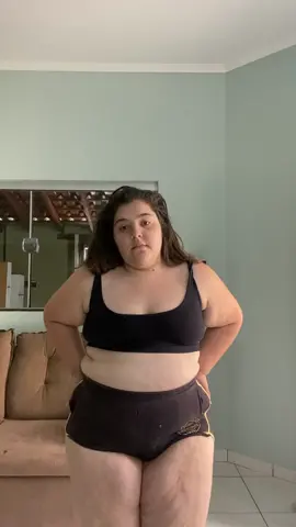 Ressussitei essa trend porque quando ela tava em alta eu ainda não tinha perdido peso #emagrecimento #antesedepois 