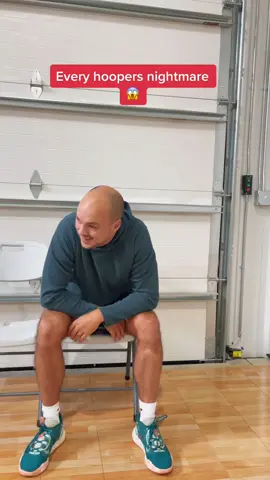 Please don’t let this be you 🤣🤣 #basketballcomedy #basketball #basketballtraining #basketballtips #basketballtrainer #basketballworkout #basketballmoves #screammovie 