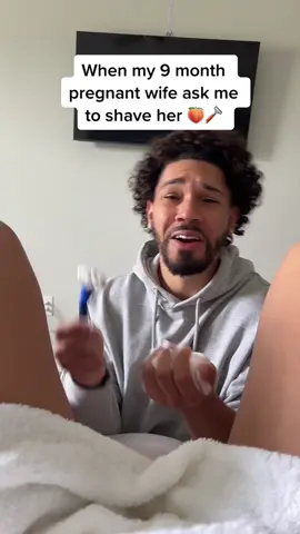 When my wife is 9 months pregnant🤰🏻and asks me to shave her! #pregnancy #pregnant #antxana 