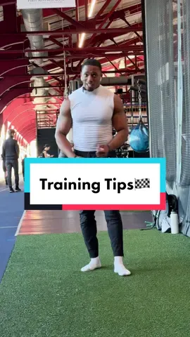 The basics will always work. Just do them consistently and you will definitely get the results that you want🏁 #Fitness #athlete #strength #workouttips #workoutroutine #training 