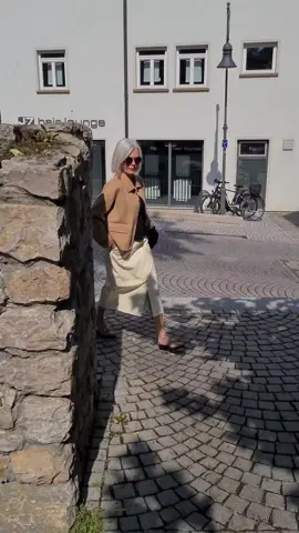 #fashioninspo #mylook #fashiontiktok #0711stuttgart #Love #bestagermodel50plus #ü50blogger #germany #smile #claudia #mode #lederrock #leder #Rock #herbstmode #fashion #germany #germangirl #herbststyle #modeling #trend #claudi 