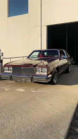 One of the cleanest Buicks I’ve seen! And if you know this account, you know we’ve seen a lot! #fyp #buick #buickelectra225 