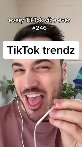 tell me ur a hmyrhnng without telling me ☺️ #trends #trending #tellmewithouttellingme #stopscrolling #influencers #grwm #wfhlife #impressions #parody #satire #joke #skit #straya #vibes 