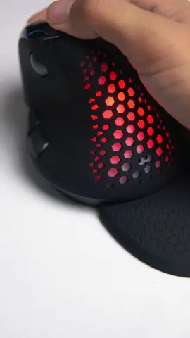 This is the best mouse I have ever used, and the most expensive! #coolgadgets #tiktokmademebuyit #desksetup #mouse 