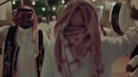 ياحمد في حبها يدري اللي مادرى 🎶 .. #اكسبلور #شيلة #غريب_ال_مخلص #ياحمد_في_حبها #سلمان_بن_خالد #اكسبلوورررر #explore 