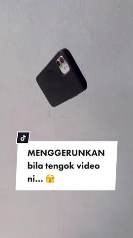 Extreme drop test for Charlie Matte Magsafe case | iPhone drop test | iPhone case drop test | iPhone case KL | iPhone case Kuala Lumpur | iPhone case Malaysia | Charlie case #fyp #mojoskins #iphonecase #phonecase #charliecase #extremedroptest #droptest #iphonedroptest #extremevideo 