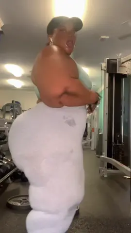 Its different round here #motivation #motivational #fyp #fypシ #bbw #plussize #workout #gym #GymTok #gymmotivation #plussize #plussizefashion #plussizemodel #plussizetiktok #bbl #GymLife #gymgirl #Lifestyle #health #weightloss #weightlosstransformation #weightlossprogress 