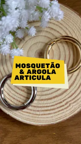 Modelos de mosquetões e argolas articuladas para bolsa que temos disponíveis na loja  #crochet #bolsacroche 