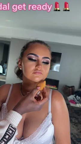 Meet our gorgeous bride today.   It’s always fun with all my brides 😍   #bride2022  #bridalgetready #titokmakeup 