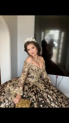 #hairbymarilu #quinceanera #hairstyle #quicedress #quinceaneradress  #sweet15th #quinceañera #makeup #quinceglam #xv @destineecortez12  #eyeslipsface 