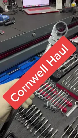 Cornwell haul #fyp #foryoupage #mechanic #tool #mechanicsoftiktok #autorepair #tooltips #technician #tools #car #carsoftiktok #toolboxtour #toolbox #snapon #snapontools #cars 