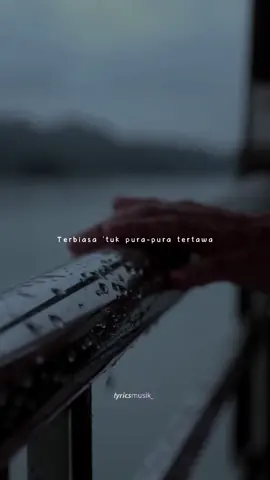 air mata adalah satu-satunya cara mata untuk berbicara ketika bibir tak mampu menjelaskan apa yg telah membuat hati kita terluka #fypシ #fypシ゚viral 