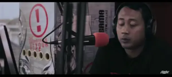 Tapi kenyataane pancen BAJING*N