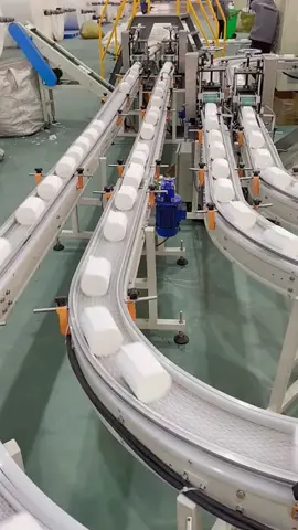 suasana pabrik tissue #JoydayBerlapisSerunya #tiktokshopindonesia #tissue 