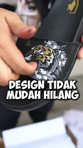 REVIEW SANDAL KECE DIBAWAH 100rb Kualitas bukan kaleng - kaleng nih bos! . #jackidn #fypindonesia #sepatuslipon #sepatulokal #flashsale 