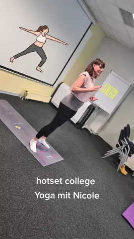 Yogakurs bei hotset #hotset #yoga 