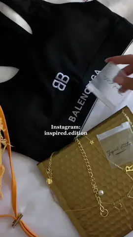 @inspirededition Love the jewellery 🤍