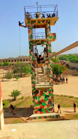 #sindhpolice #viralvideo #foryoupage tiktok team don't under view my vedio commando trenning razakabad