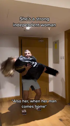 Smooth #arabcouple #couplecomedy 