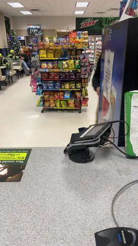Rude customers 🙄 #gasstation #convenientstore #customers #gas 