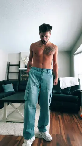 Jeans are from @aeropostale Go get them 🤝