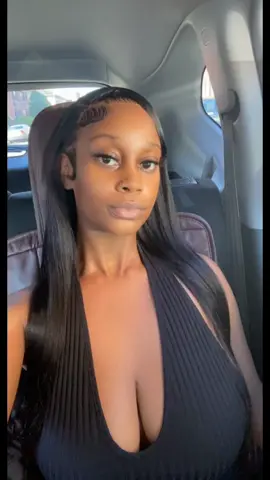 Follow me 💕 #foryoupage #fyp #trendingsong #mmmm #trending #tiktok #viral #blackgirls #instagram #nyc #tribeca #famous #blowthisupforme #blowup? #trendy #newyorker #like #sexy #followformorevideos #makemefamous #bronx #fy #dealguesser  #funny #juulslaw