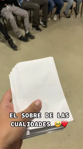 El Sobre de las cualidades 🙌🏻❤️  Dinámica para enseñar que Dios nos ama por nuestras cualidades y no por nuestros defectos ❤️ que debemos animas con palabras de aliento a los demás y no criticar 🙌🏻 muchos solo necesitan una palabra positiva para que cambies sus vidas ❤️  Promovamos siempre destacar las cualidades de las personas y menos los defectos de alguien 🙌🏻🔥 #somosjovenesCAC #jovenescristianos #parati #cristianos #hagamosviralajesus #reunionjuvenil #cultojuvenil #iglesia #fyp #juegos #juegoscristianos #aburridos #dinamicas #dinamicascristianas 