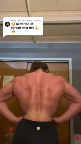 Replying to @johnmcdude a week later but i did it lol. #latspread #bigback #muscularback #muscularwomen #thickback #liftbiggetbig #girlsinthegym #backday 