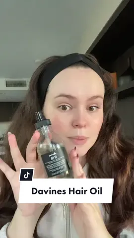 Lightweight hair oil? Yes 👏🏼 #hairoil #davines #productreviews 