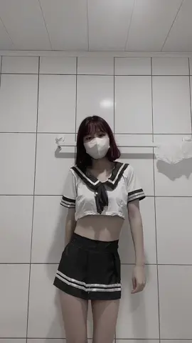 猜猜看我讀什麼科系#愛就是愛 #上推薦 #流量密碼 #哀居在主頁 #流量 #付費合作關係 #流量回來 #拜託你超閃亮 #auut 