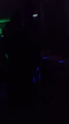 hoy toco discoteca activos🍻 #llegaronLosAparatos#tiktok #viral #Arenillas_el_oro_ecuador 