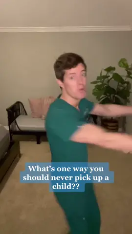 Share with someone who loves to do this 😳 Sorry to ruin people’s fun on this one, but we see this ALL the time in the emergency room 😕 Follow for daily medical 🤔🧑‍🎓🤣 #momtips #parenting #dadlife #nursemaidselbow 