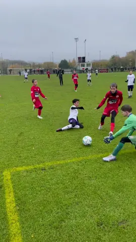 So smooth 😰 #RSCA #COYM #Neerpede #Football #Skills 