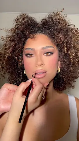 Natural glam 💕💕  #ottawamakeupartist #canadamakeupartist #naturalglam #softglam 