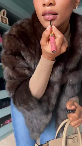 🧸 #grwmroutine #winterfashion #festivefashion #styleinspo #blackgirlluxury 